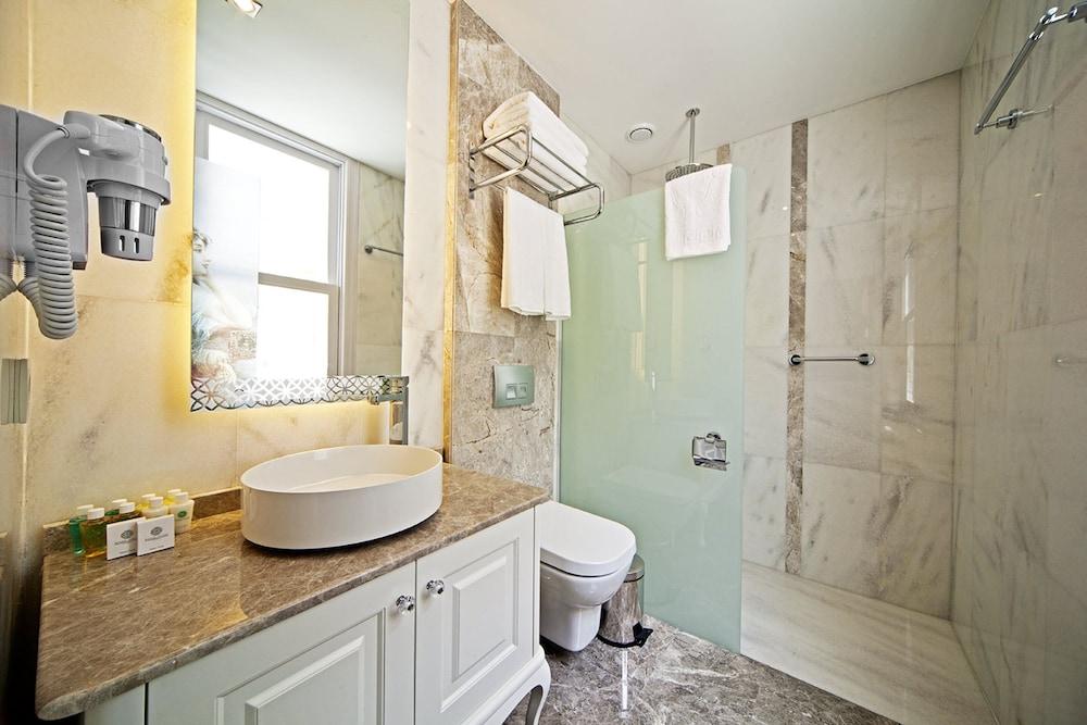 Azade Suites Istambul Extérieur photo